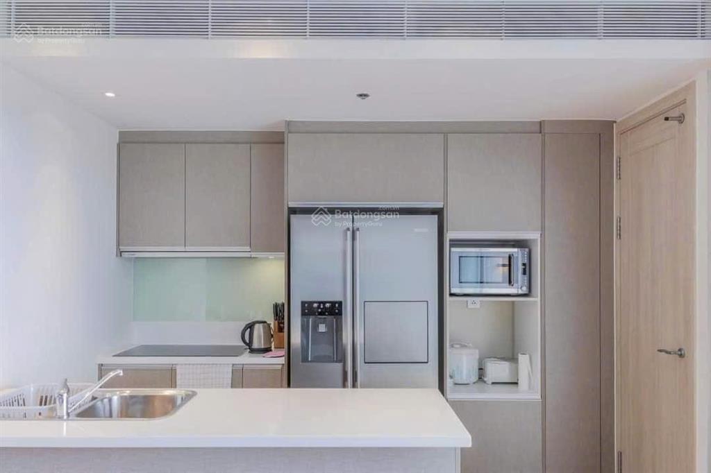 2 phòng ngủ (1pn + 1) lầu cao | view sông (góc hình đính kèm) | dt 83m² | sẵn sổ hồng