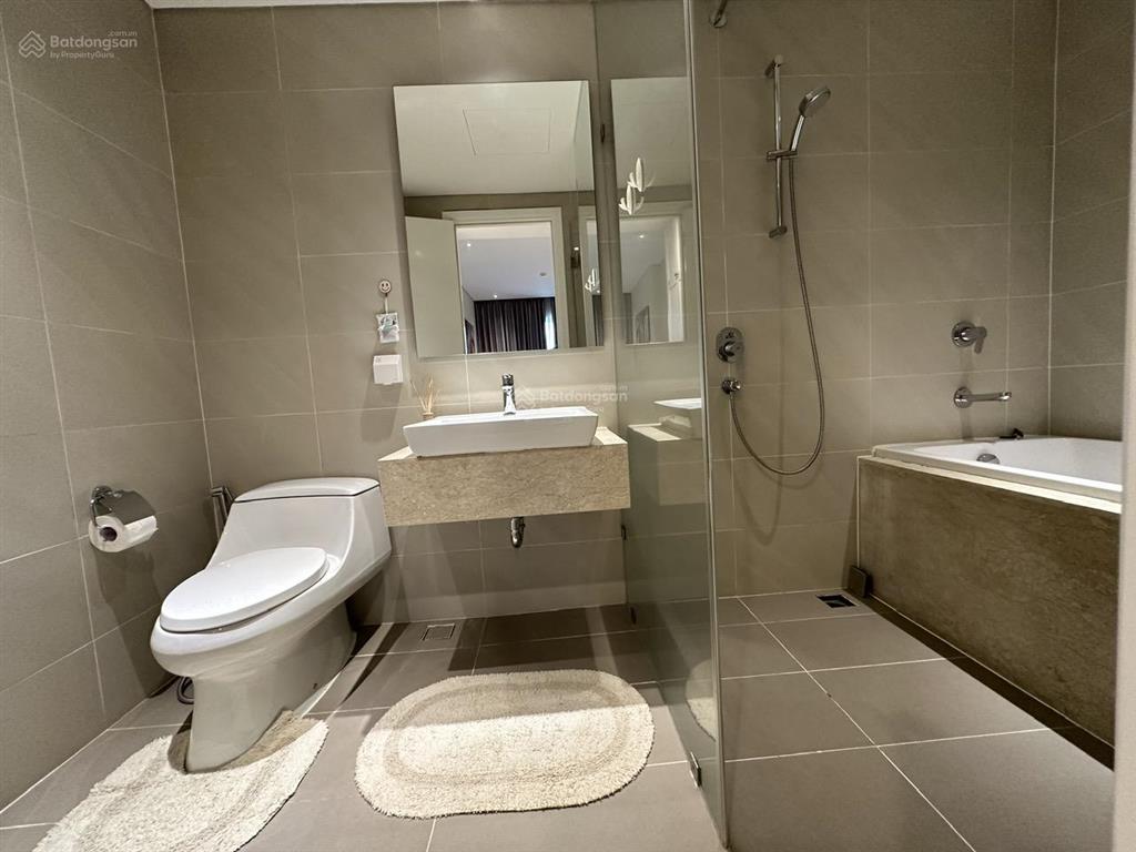 Quảng cáo hình thật | 3 phòng ngủ view sông | nội thất đẹp, có gu | dt 118m² | giá 45 tr/th