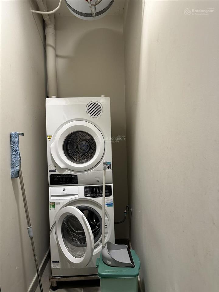 Quảng cáo hình thật | 3 phòng ngủ view sông | nội thất đẹp, có gu | dt 118m² | giá 45 tr/th