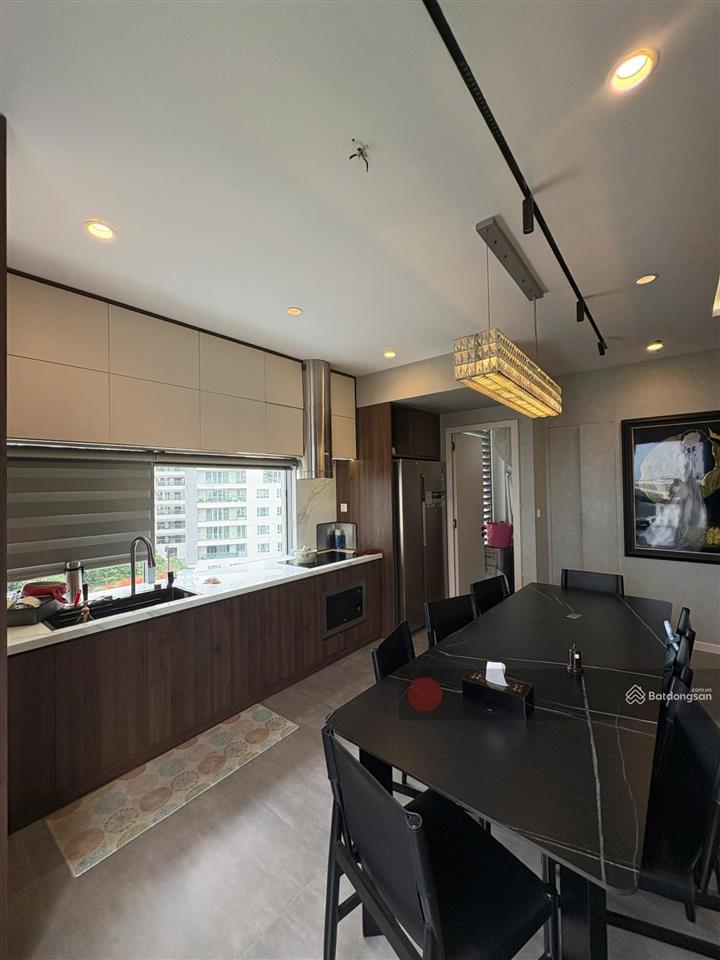 Thông tin nhà thật | 4 phòng ngủ dt 143m2 | full nội thất xịn | giá 50 triệu/th