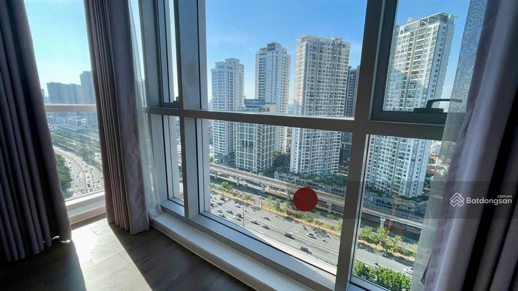 Thuê ntcb | 3 phòng ngủ | nội thất cơ bản hoặc full | tháp thương mại | giá 56 triệu/th