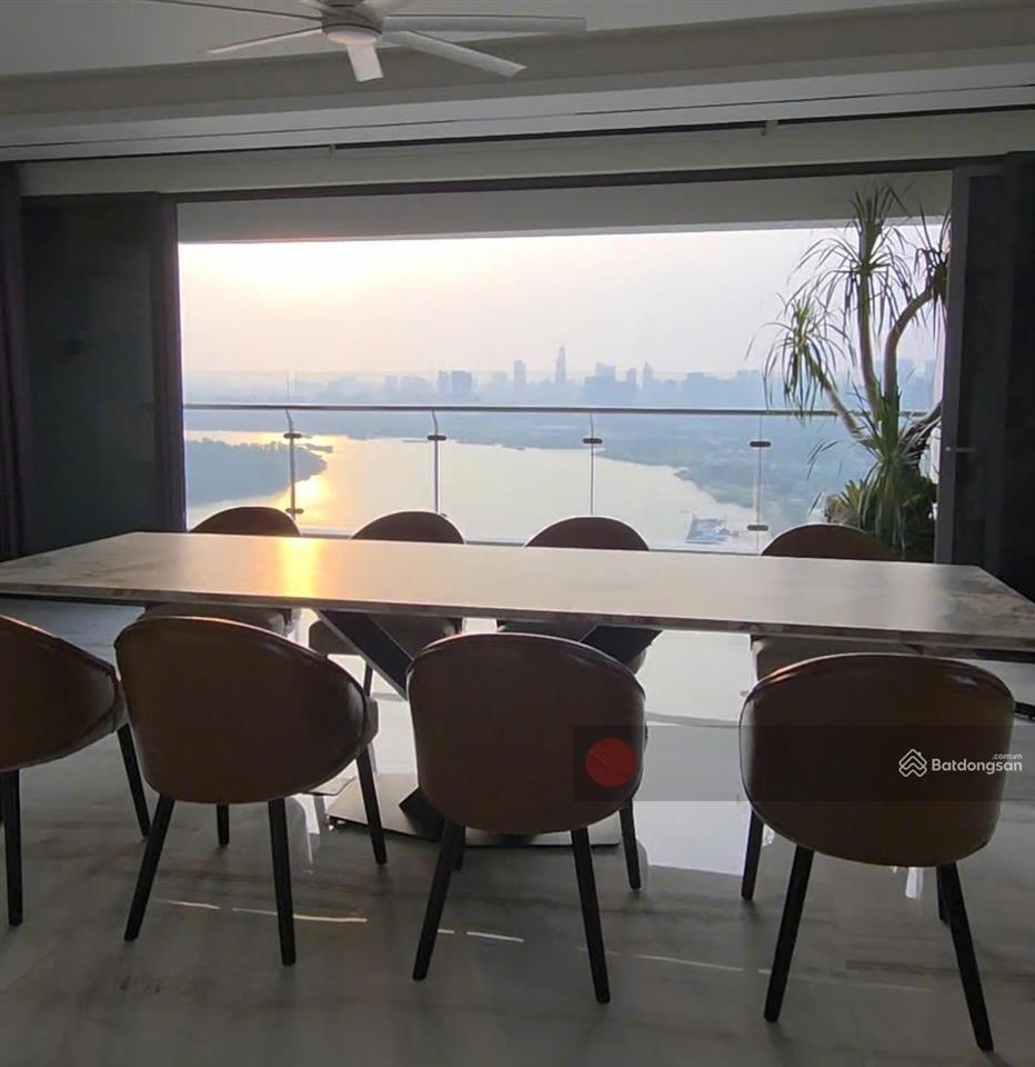 Hình ảnh thật (đính kèm) | sky villa 4 phòng ngủ view sông | full mới | giá 150 triệu/th