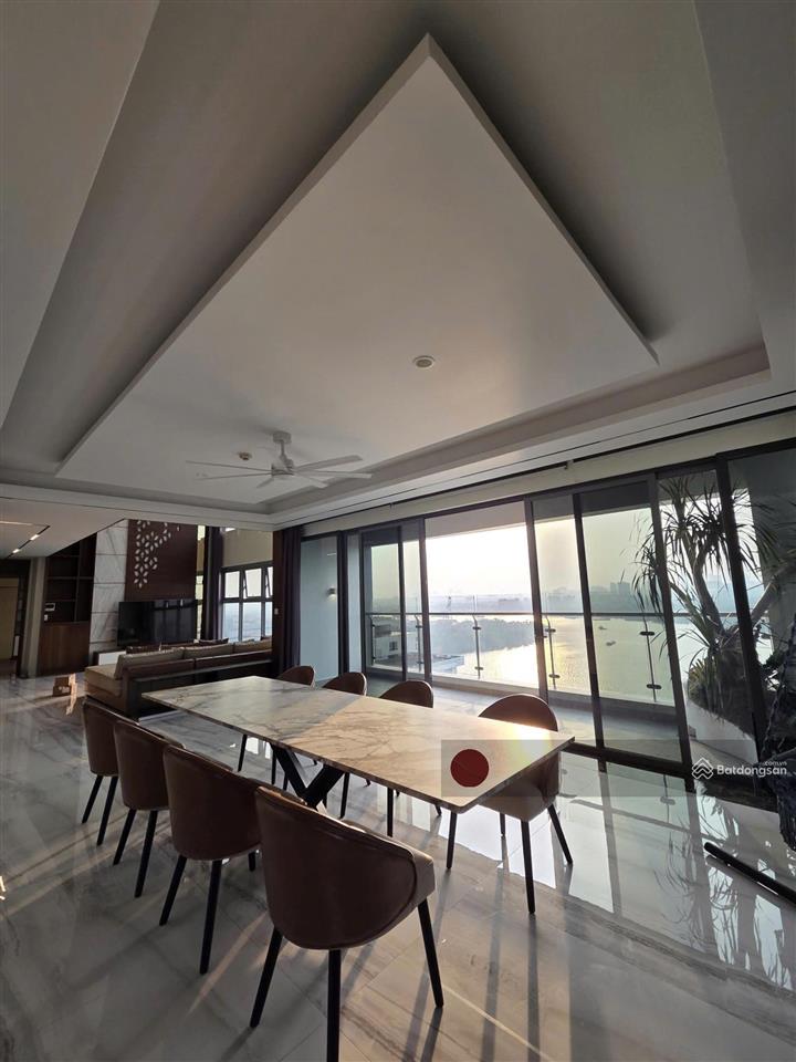 Hình ảnh thật (đính kèm) | sky villa 4 phòng ngủ view sông | full mới | giá 150 triệu/th