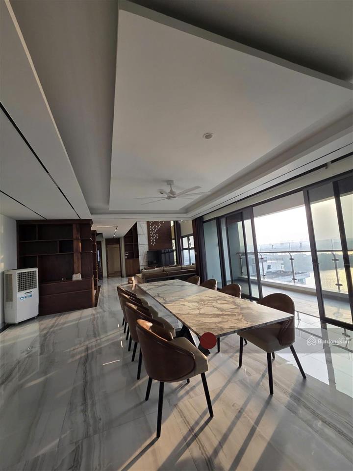 Hình ảnh thật (đính kèm) | sky villa 4 phòng ngủ view sông | full mới | giá 150 triệu/th