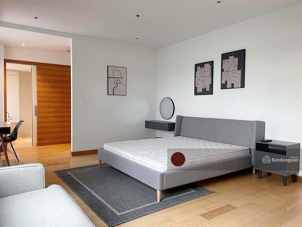 Quảng cáo nhà và hình thật | 2 phòng ngủ view trực diện sông | full | dt 180m2 | giá 50 triệu (tl)