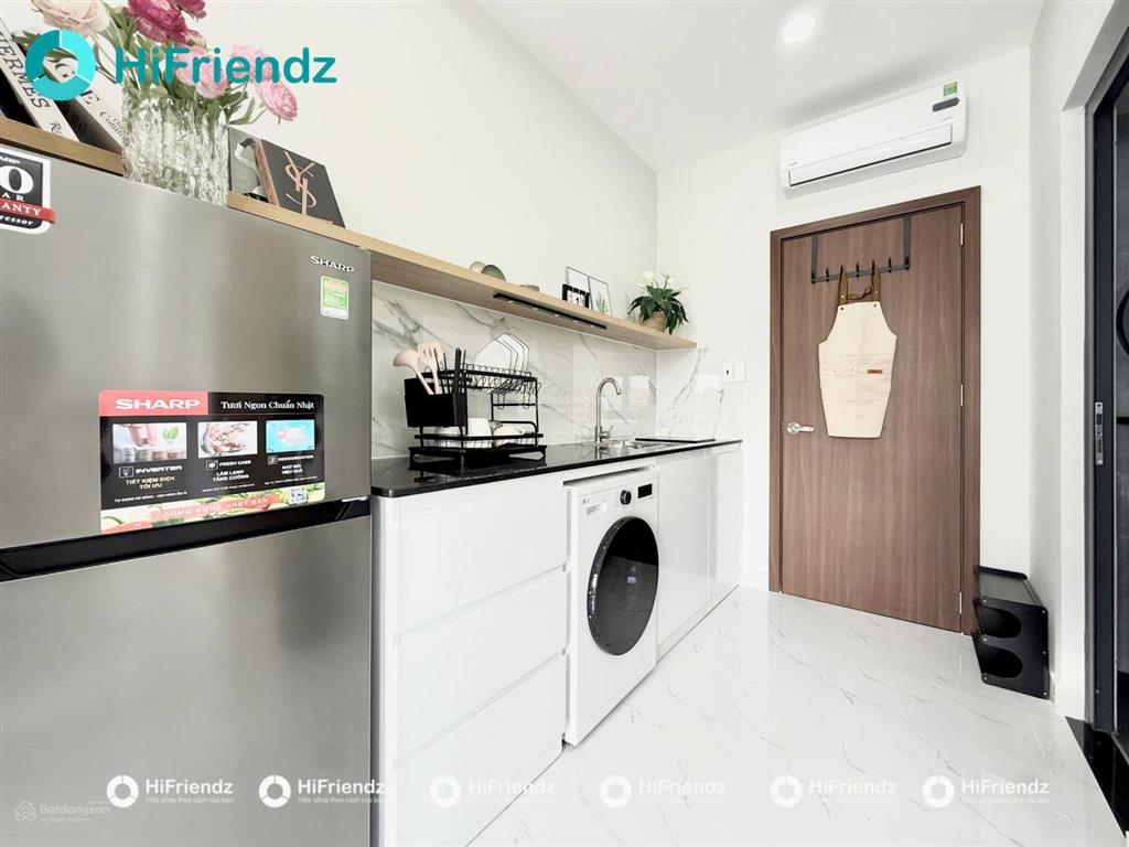 Studio  1 phòng ngủ  đầy đủ tiện ích  thuận tiện qua các quận trung tâm