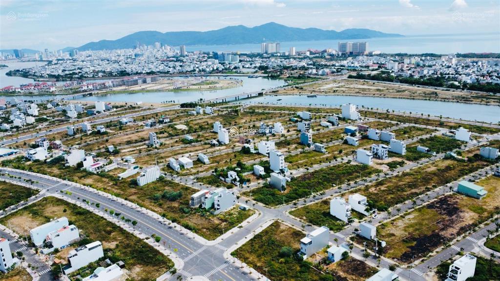 Bán gấp lô đất nền nam hoà xuân diện tích 100m2 giá 4,x tỷ rẻ nhất thị trường đà nẵng, sổ trao tay