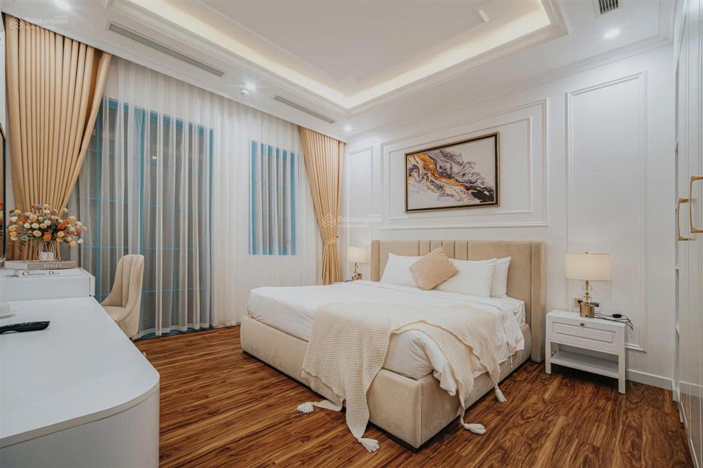 Bán gấp bt đơn lập, dt 435m2 giá 5x tỷ, full nt thu về 2 tỷ/năm, giá rẻ bất ngờ, sổ hồng trao tay