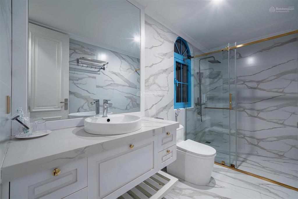 Bán gấp bt đơn lập, dt 435m2 giá 5x tỷ, full nt thu về 2 tỷ/năm, giá rẻ bất ngờ, sổ hồng trao tay
