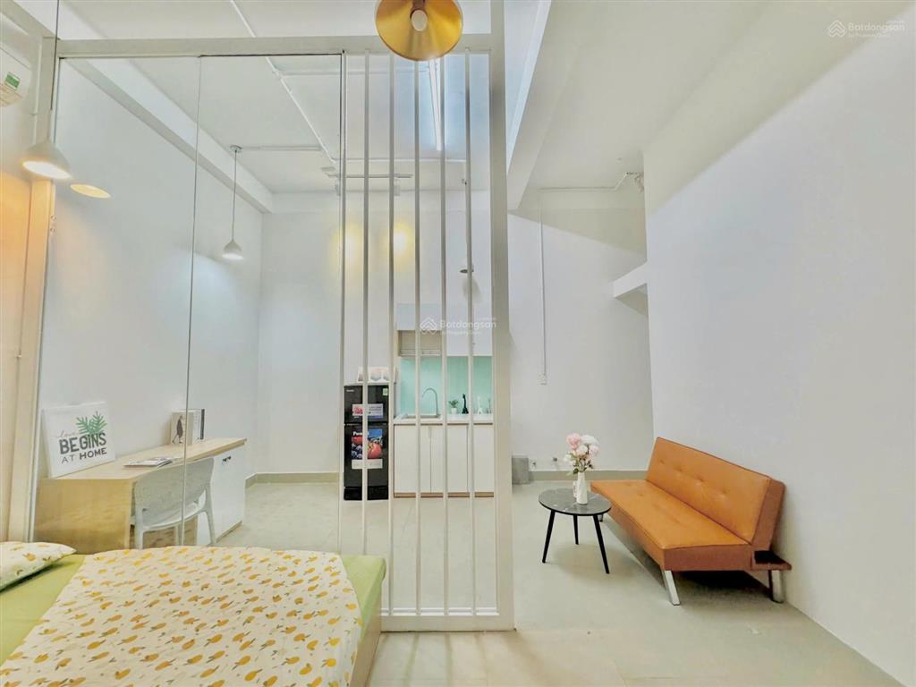 Phòng 1pn 35m2 giá rẻ sinh viên full nội thất trương văn bang ngay đảo kim cương