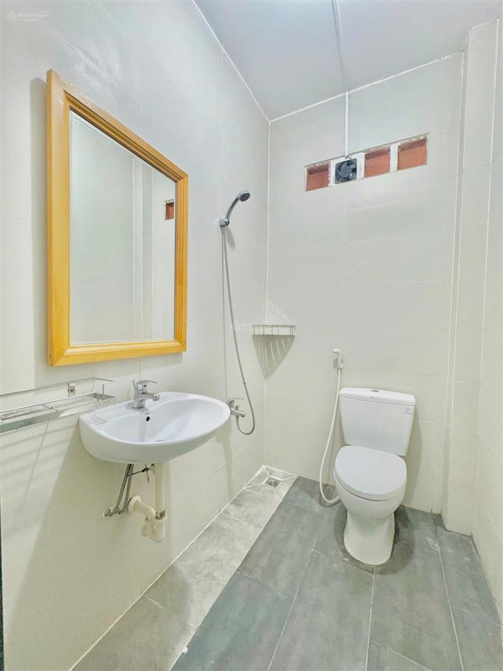 Phòng 1pn 35m2 giá rẻ sinh viên full nội thất trương văn bang ngay đảo kim cương