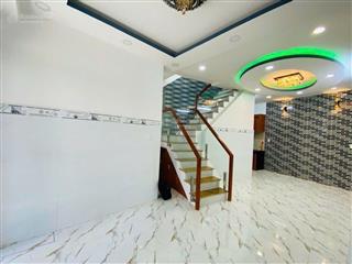 Nhà q6 gần vòng xoay, chợ phú lâm, vài bước ra hẻm xe tải thông, nhà đẹp vô ở ngay, tặng nội thất