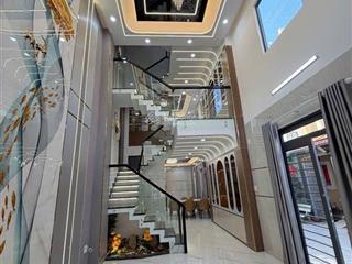 Nhà siêu đẹp kế lê văn qưới, xe hơi ngủ trong nhà, vị trí cực đẹp, gần chợ, siêu thị...