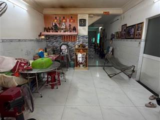 Nhà gần vòng xoay phú lâm, hẻm xe tải xe hơi để trong nhà, ngang khủng 8m. vừa ở vừa cho thuê.