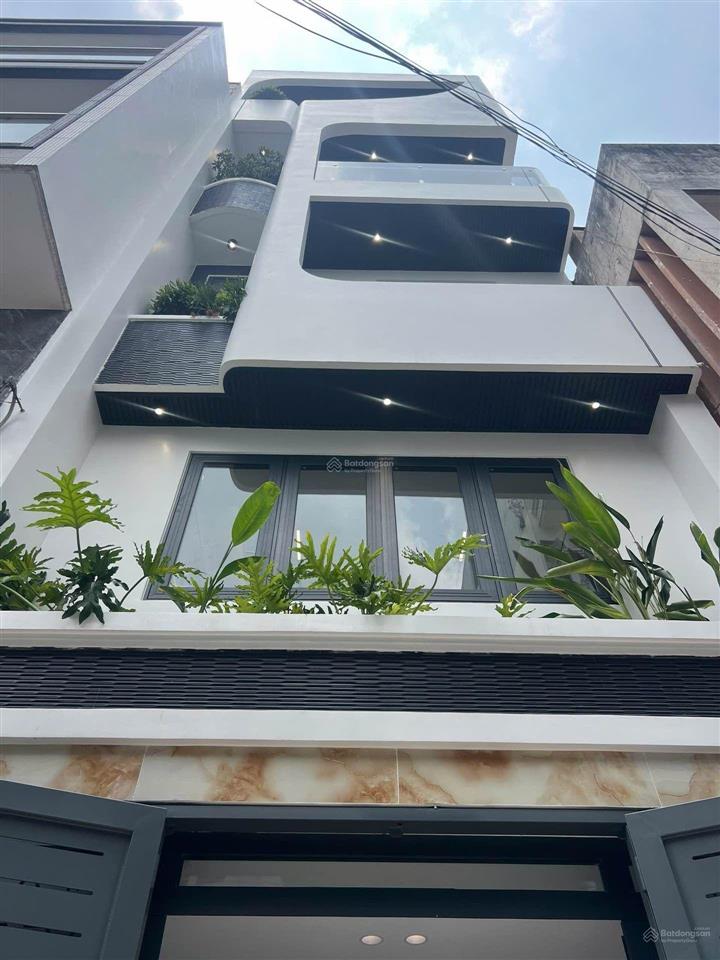 Nhà hxh, 5 tầng đẹp lung linh, gần đầm sen ngay ngã tư 4 xã nhà thoáng mát, 5 phòng ngủ