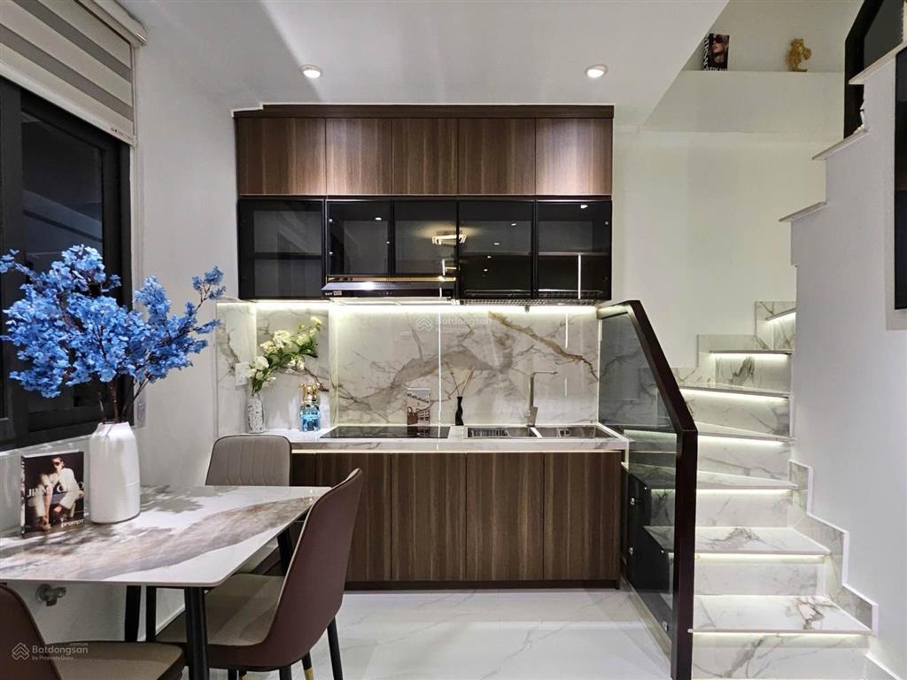 Bán nhà riêng view đẹp tại chế lan viên, 3,48 tỷ, 31m2, 3pn, 3wc