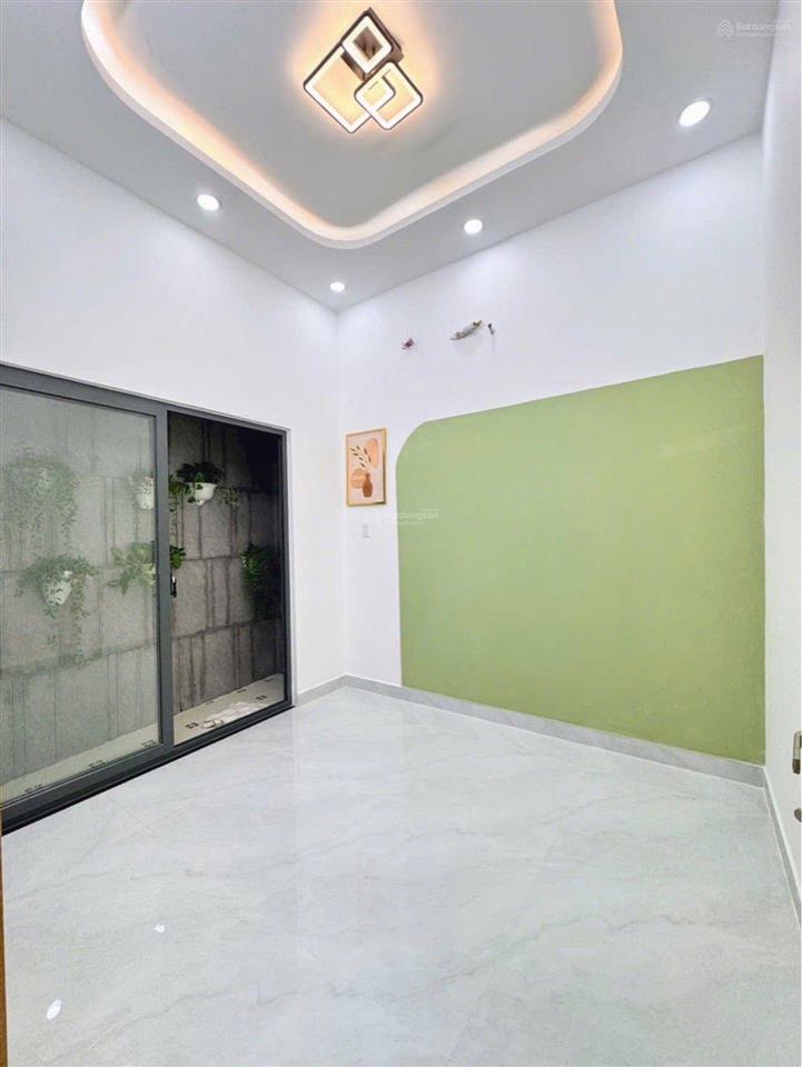 Bình tân nhà đẹp hẻm xe hơi thông chỉ hơn 5 tỷ. có phòng ngủ trệt