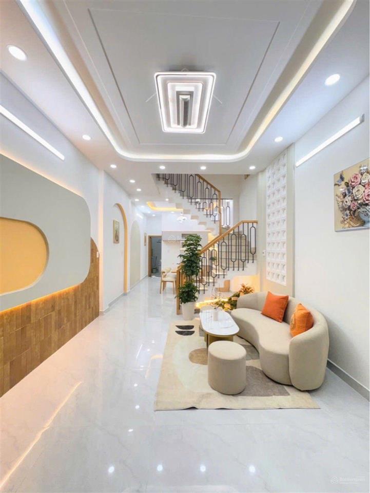 Bình tân nhà đẹp hẻm xe hơi thông chỉ hơn 5 tỷ. có phòng ngủ trệt