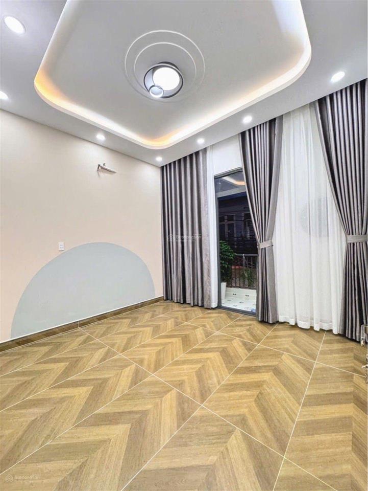 Bình tân nhà đẹp hẻm xe hơi thông chỉ hơn 5 tỷ. có phòng ngủ trệt