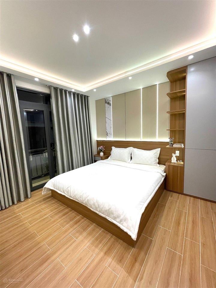 Nhà gần vòng xoay phú lâm, 2 tầng. gồm 3pn 2vs. nhà đẹp vào ở ngay vài phút ra trường mạc đĩnh chi