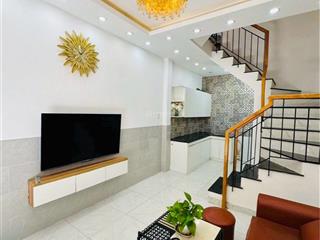 Bán nhà quận 6, gần trường cấp 3 mạc đĩnh chi, diện tích 52m, 1 trệt, 1 lầu, kế chợ phú lâm.