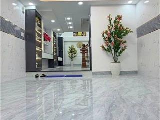 Nhà q.6 ngay chợ phú lâm, gần trường mạc đĩnh chi, nhà có phòng ngủ trệt cho người lớn tuổi