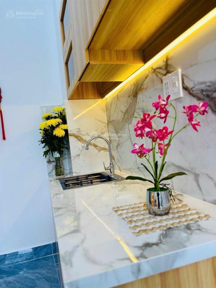 Bán nhà q.6 vô ở liền, sát chợ phú lâm, gần vòng xoay phú lâm, trường cấp 3 mạc đĩnh chi