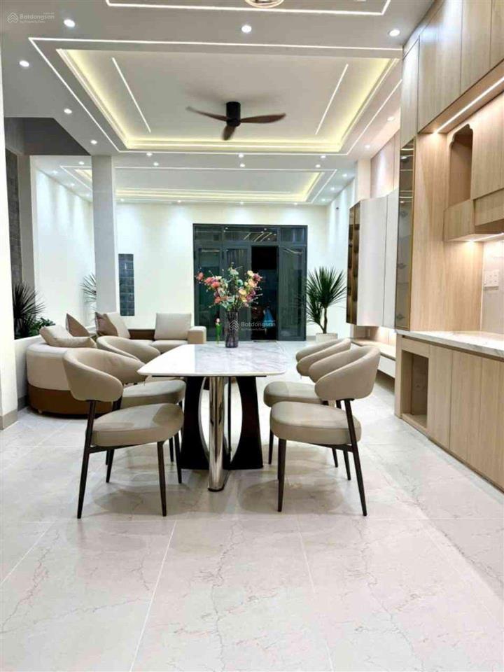 Nhà quận bình tân, nhà ngang gần 6m, nhà mới xây đẹp lung linh, gần chợ
