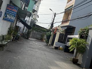 Nhà 1 trệt 1 lầu oto tới cửa  168 phước long a