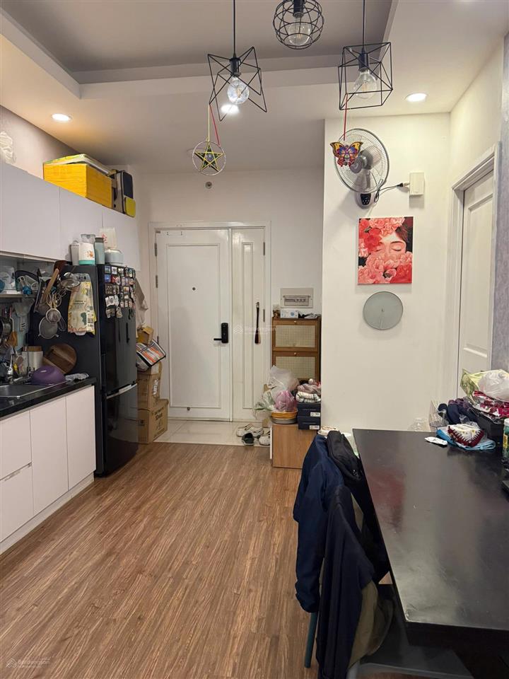 Chủ gửi bán căn hộ 9 view apartment tầng cao thoáng  full nội thất và đồ điện