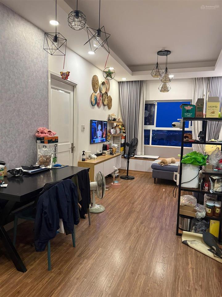 Chủ gửi bán căn hộ 9 view apartment tầng cao thoáng  full nội thất và đồ điện