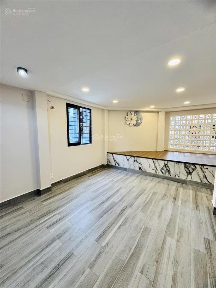 Q11. hẻm xe hơi  31m2  4 tầng  xóm đất  lò siêu  hàn hải nguyên