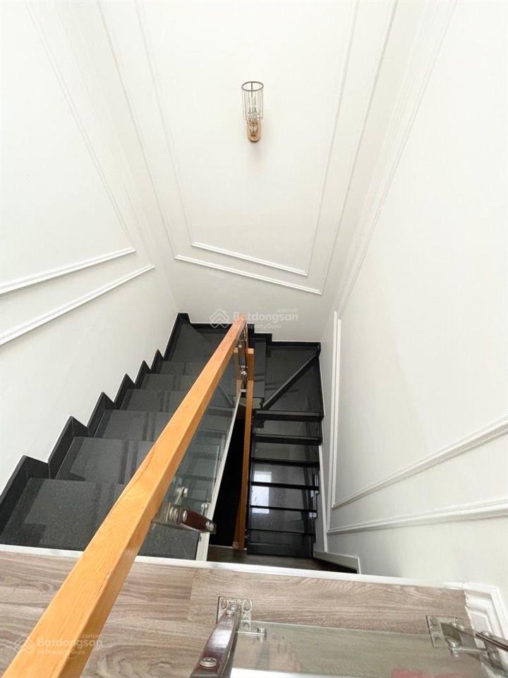 Q11. nhà đẹp  hẻm xe hơi thông  50m2 n5.3  4 tầng  lạc long quân