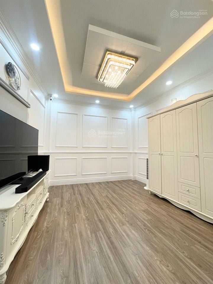 Q11. nhà đẹp  hẻm xe hơi thông  50m2 n5.3  4 tầng  lạc long quân