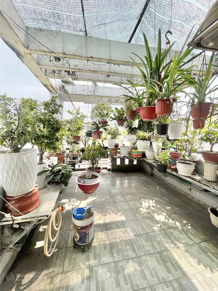 Q11. hẻm xe hơi thông  nhà 5 tầng  sát mặt tiền minh phụng  vuông vức