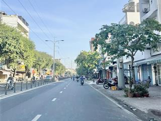 Q11. hẻm xe hơi thông  nhà 5 tầng  sát mặt tiền minh phụng  vuông vức