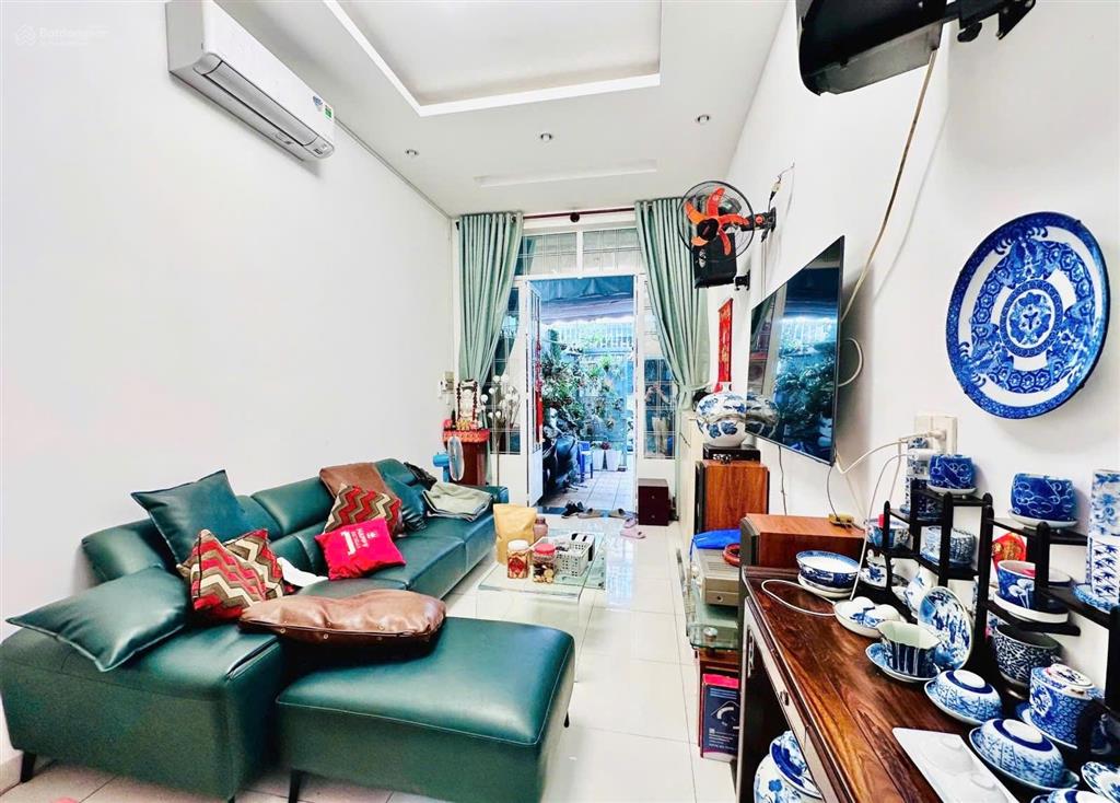 Lô góc  hém xe hơi thông tô hiên thành thông thành thái  45m2 quận 10 giá 9,95 tỷ
