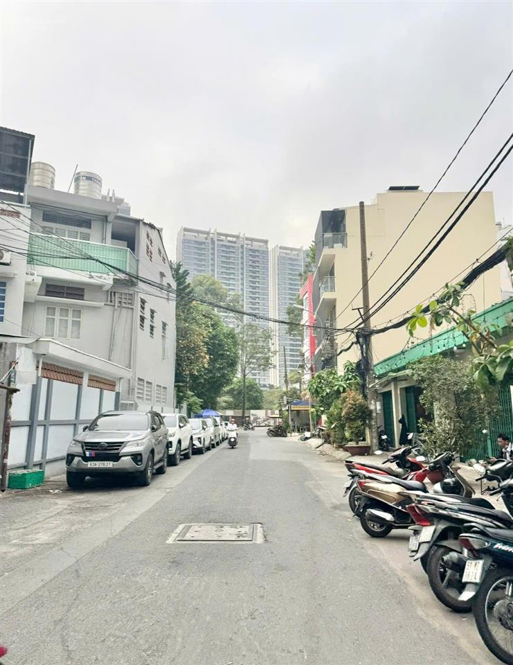 Nhà hém xh thông tô hiến thành  ngang 6.1m  5 tầng  kd sầm uất  cho thuê 30tr/tháng, giá 11