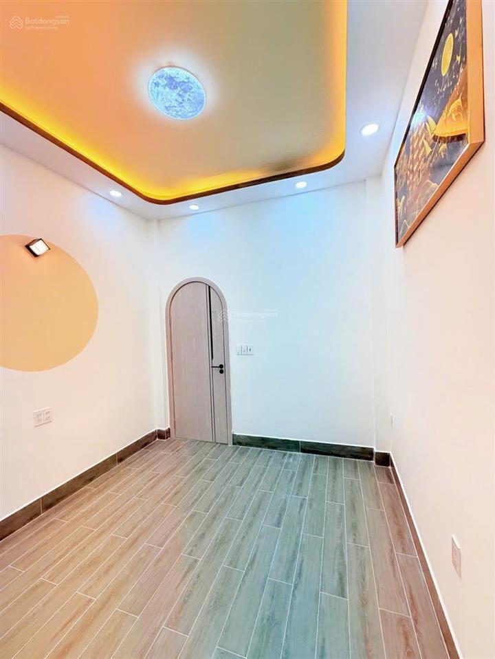 Siêu phẩm hxh hoàng xuân hoành sát mặt tiền tân phú, 4 tầng , hoàn công đủ, chỉ 6..28 tỷ