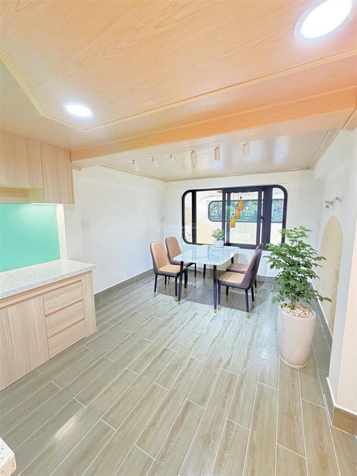 Siêu phẩm hxh hoàng xuân hoành sát mặt tiền tân phú, 4 tầng , hoàn công đủ, chỉ 6..28 tỷ
