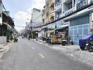 Mặt tiền lò siêu 62m 4 lầu 3 pn 4 wc 10.7 tỷ.