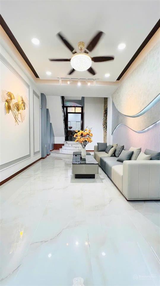 Hẻm xe tải tô hiến thành  63m²  5 tầng nhà mới  6pn  có khung thang máy.