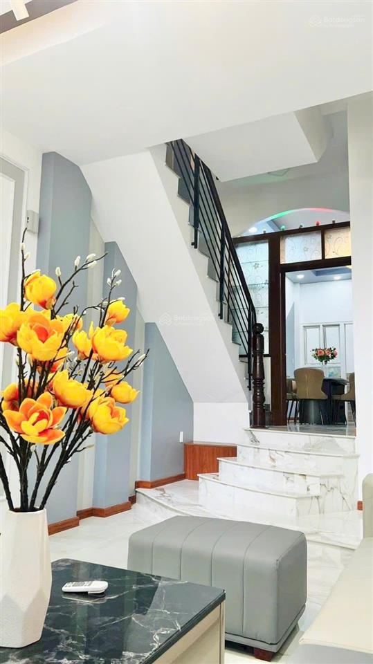 Hẻm xe tải tô hiến thành  63m²  5 tầng nhà mới  6pn  có khung thang máy.