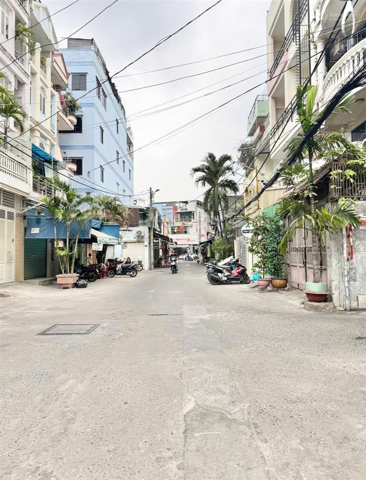 Hẻm xe tải tô hiến thành  63m²  5 tầng nhà mới  6pn  có khung thang máy.