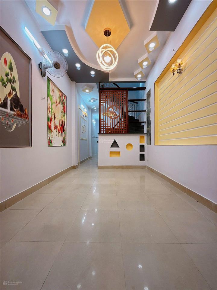 Nhà mới q11 âu cơ xách vali vô ở  hẻm 6m thông  căn cực hiếm 3 tầng  5 tỷ x