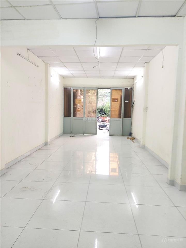 Giảm 1 tỷ bán cấp còn 11 tỷ. hẻm rộng 10m như mặt tiền có lề, 2 xe tải tránh nhau