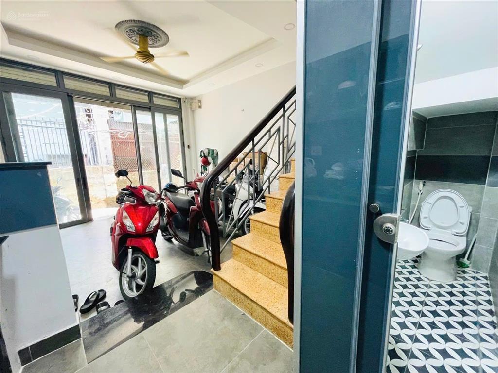 Q11 thiên phước  nhà 5 tầng, cách mt 15m, giá 4,7 tỷ