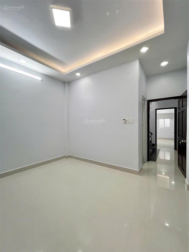 Hếm kd 6m ổng ích khiêm, ô tô ngủ trong nhà  4 tầng mới đẹp  55m2  số đẹp,, chỉ 11 ,2 tỷ