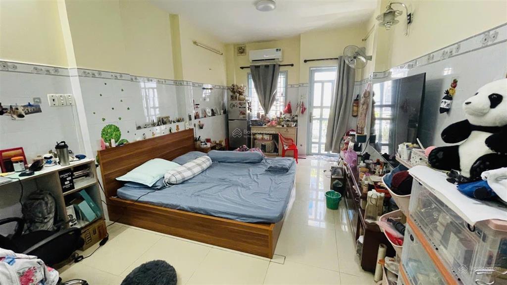 Nhà hẻm xe tải thông q11  thái phiên, 4 tầng, giá 10,5 tỷ