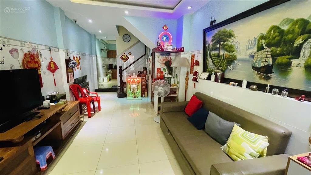 Nhà hẻm xe tải thông q11  thái phiên, 4 tầng, giá 10,5 tỷ